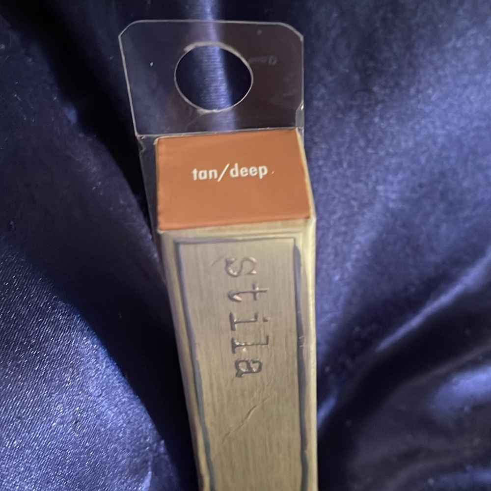 New Stila tan/deep concealer